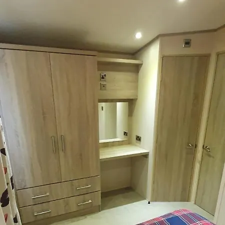 The Hideaway キャンプ場 グレンジ・オーバー・サンズ